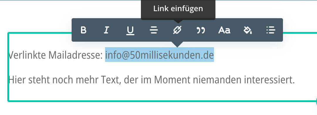 Screenshot der direkten Textbearbeitung im Visuellen Builder in Divi mit markiertem Text und Menü "Link einfügen"